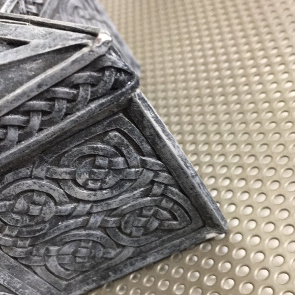 🖤CELTIC Star jewelry box by SUMMIT COLLECTION - Picture 10 of 17